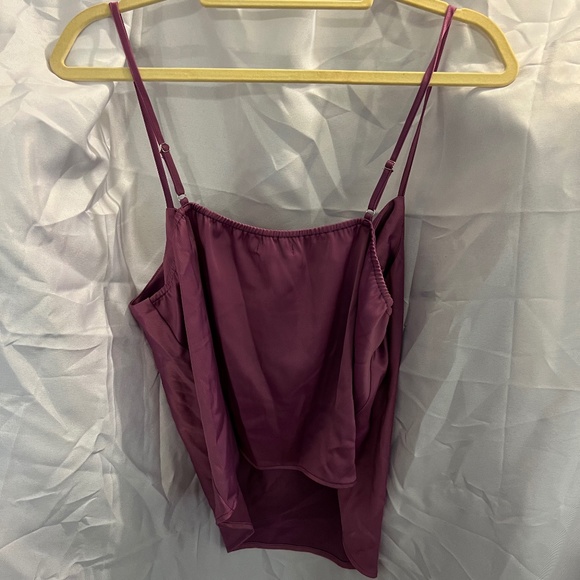 Top - Picture 2 of 4